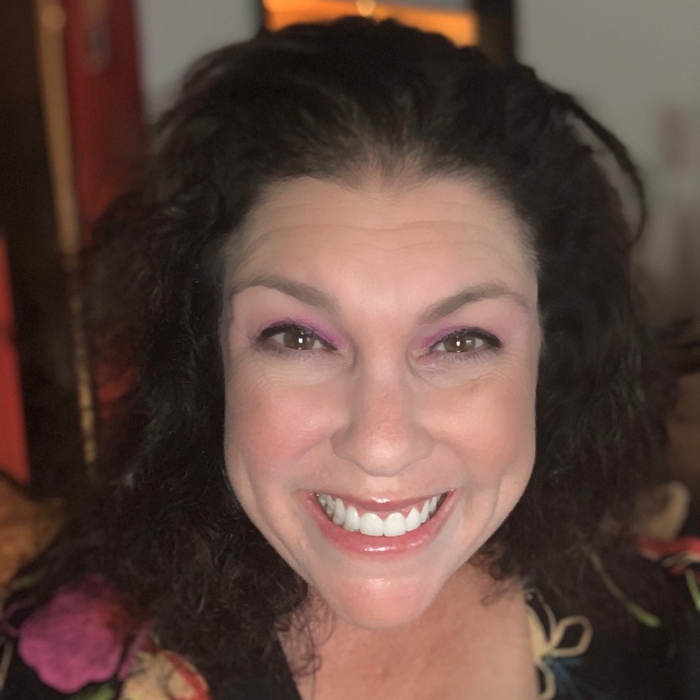 Meet your Posher, Dena